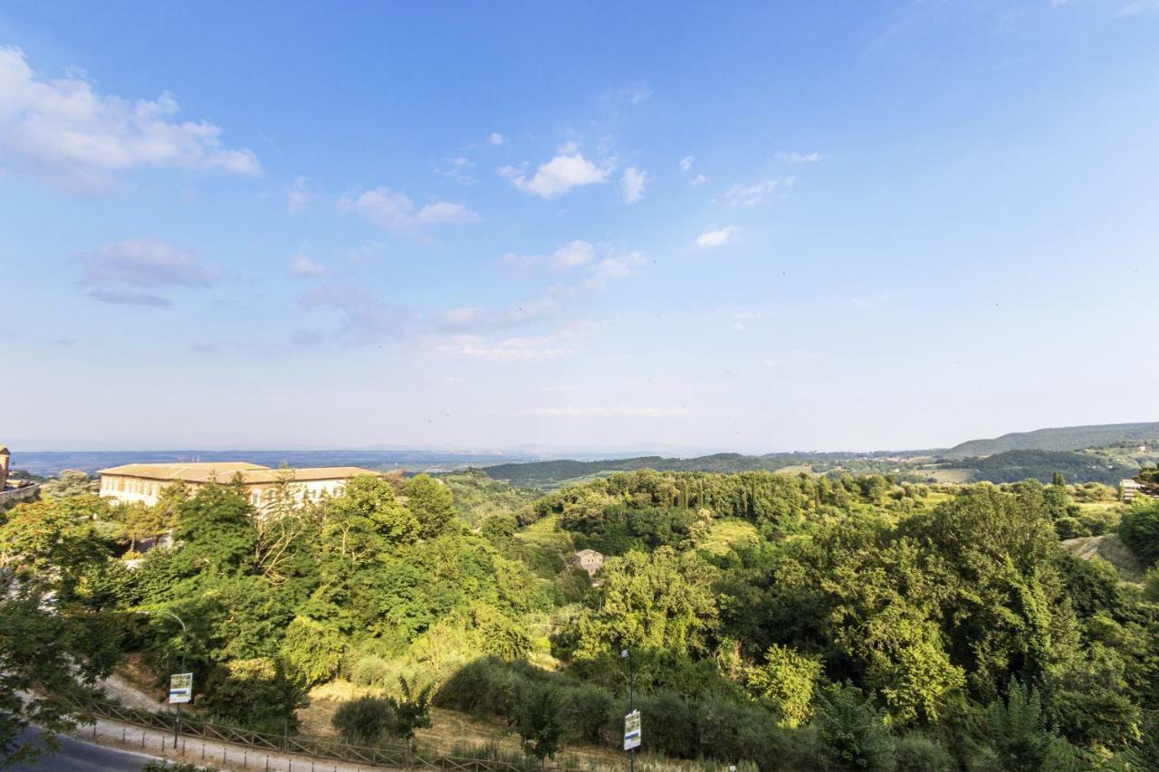 Borgo Buio Town House Villa มอนติปุลเชียโน ภายนอก รูปภาพ