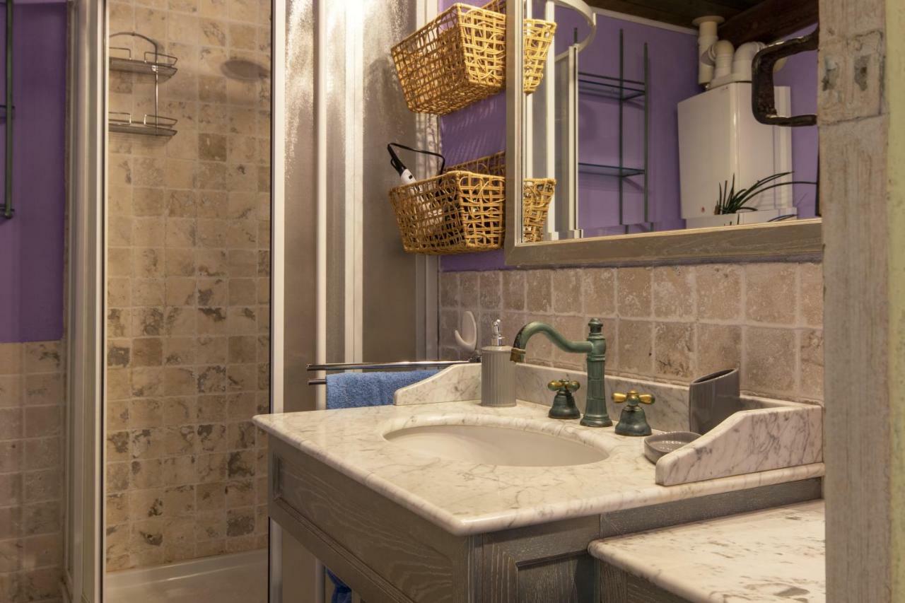 Borgo Buio Town House Villa มอนติปุลเชียโน ภายนอก รูปภาพ